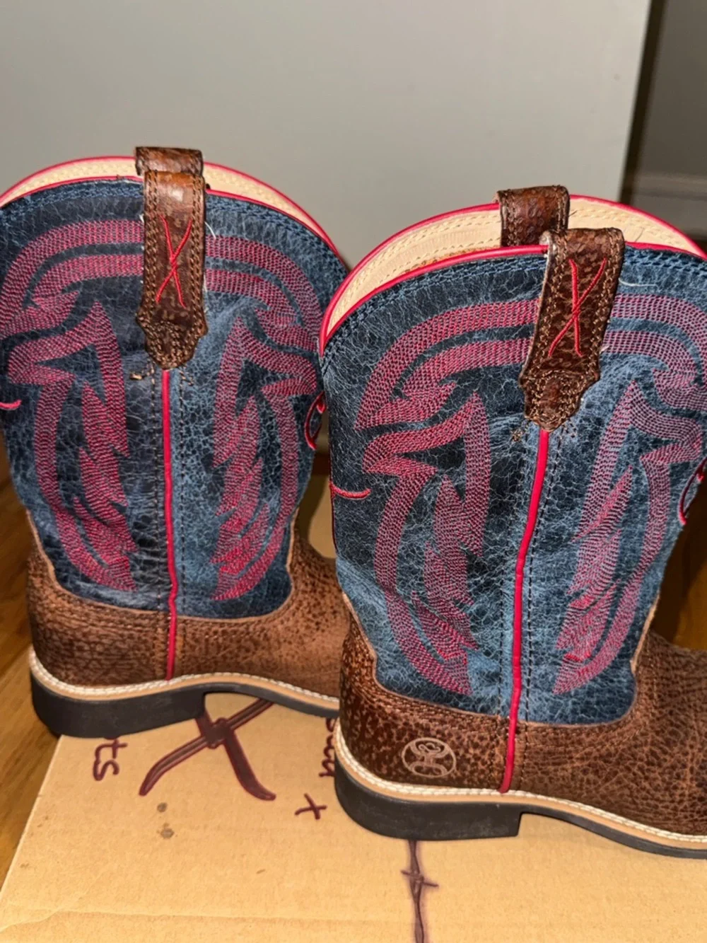 Twisted X Kids Peanut Brown & Blue Western Boots size 3‎